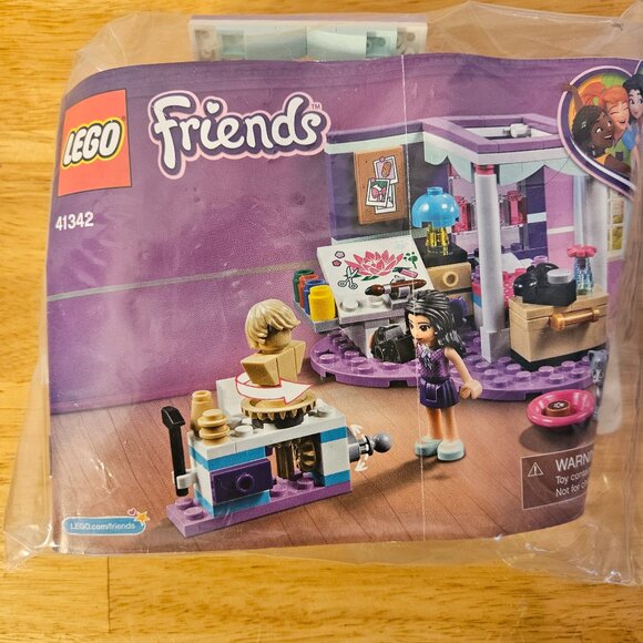 Lego Friends #41342 Emma's Deluxe Bedroom.  -- ITEM #1838 - Picture 1 of 2